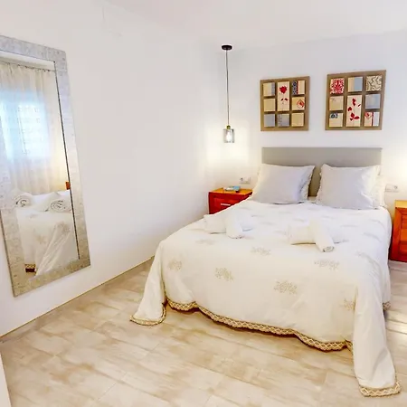 Appartement Net Planta Baja 50m De La Playa By Family Homes Dénia
