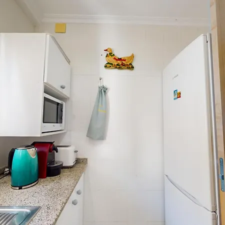 Appartement Net Planta Baja 50m De La Playa By Family Homes